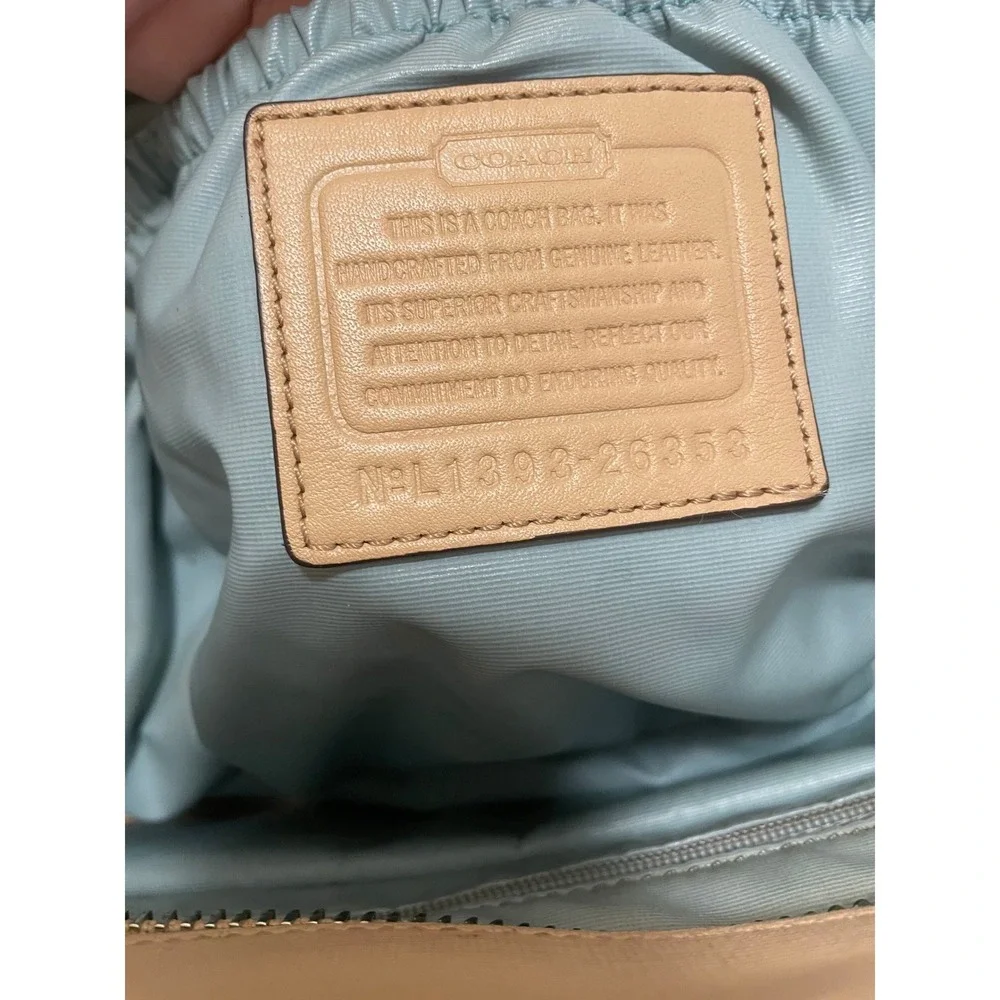 Coach Beige Diaper Bag Crossgrain Leather Silver Hardware Style 26353